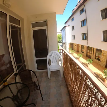 Aleksiev Sunny Day 1 Apartament